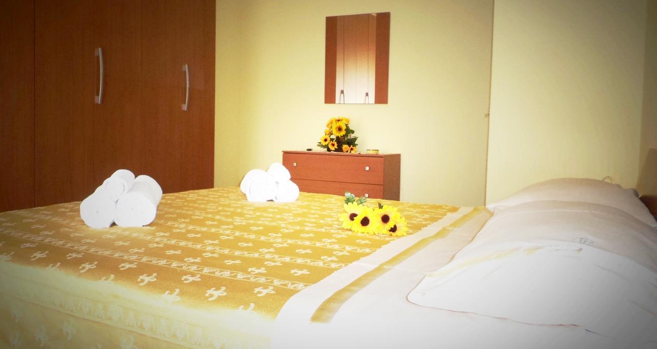 Il Girasole Bed and Breakfast Vibo Valentia Exterior foto
